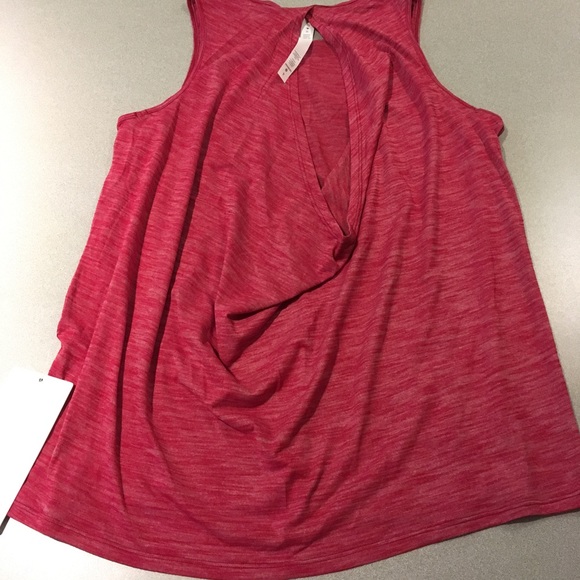 Lululemon Low Key Tank*Silver Ruby Red NWT - Picture 3 of 3